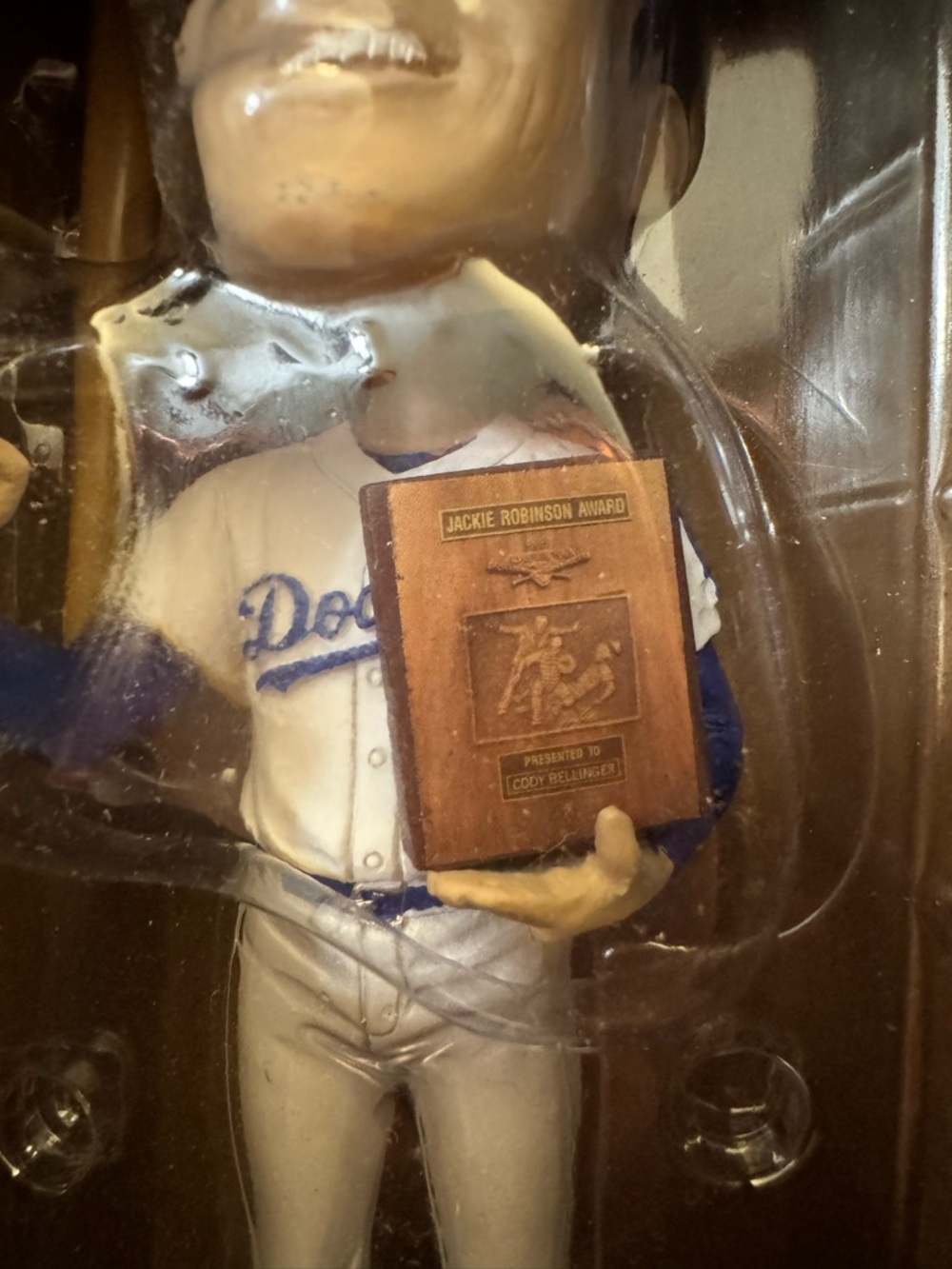 Los Angeles Dodgers Cody Bellinger Rookie of the Year Bobblehead 2018 - Picture 3 of 6